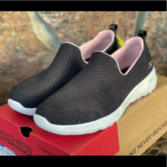 Skechers GOwalk Joy - Admirable Walking Sneakers - Picture 2 of 12